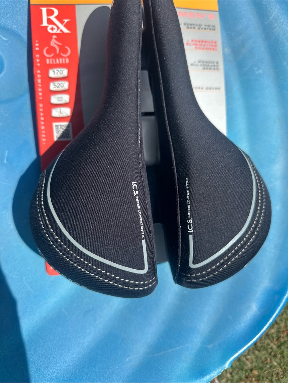 Women’s Black Comfort Bike Saddle - Picture 6 of 10